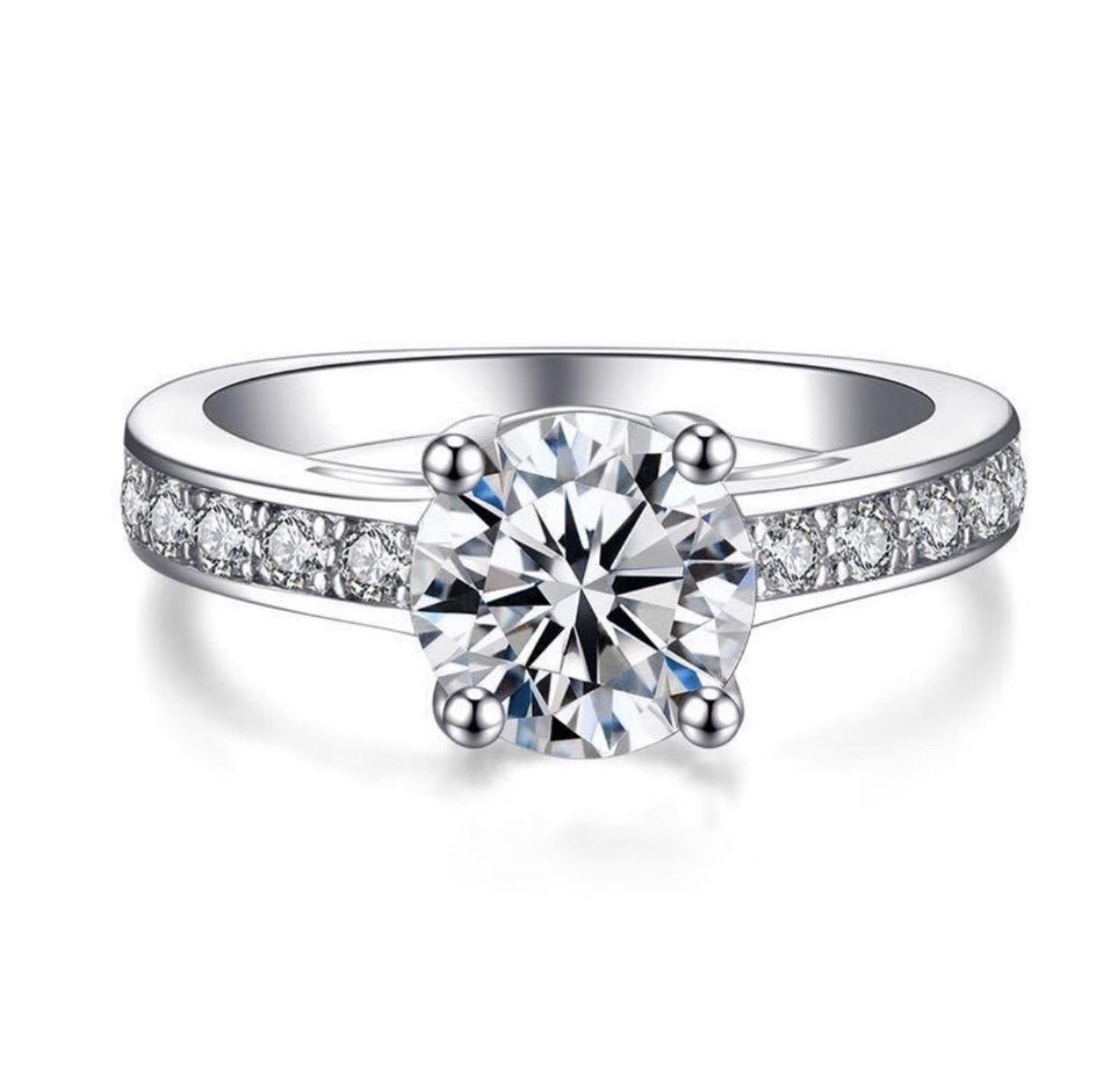 Anello con diamante