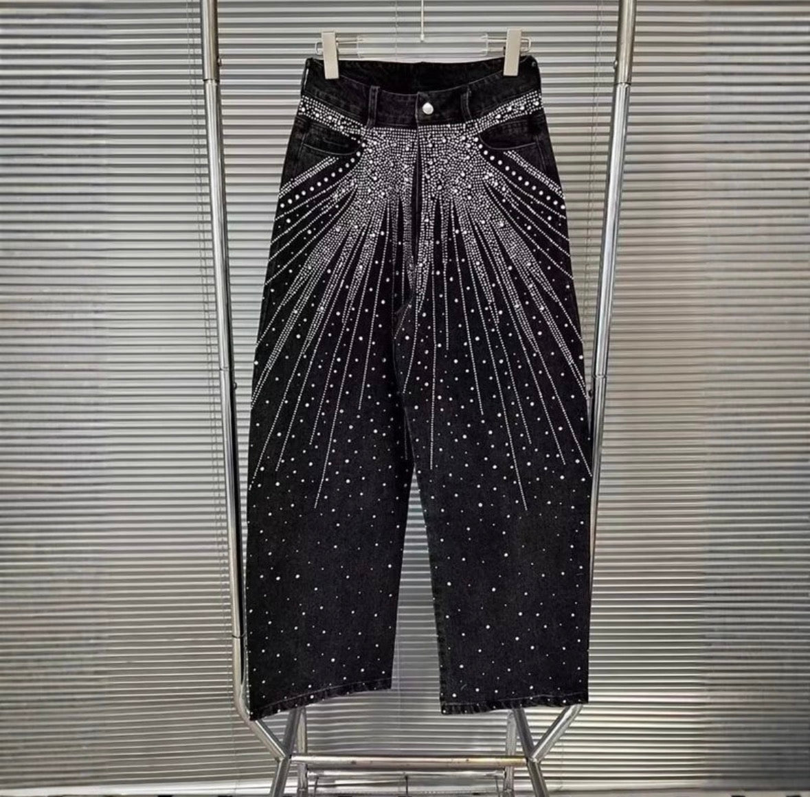 Pantaloni alla moda