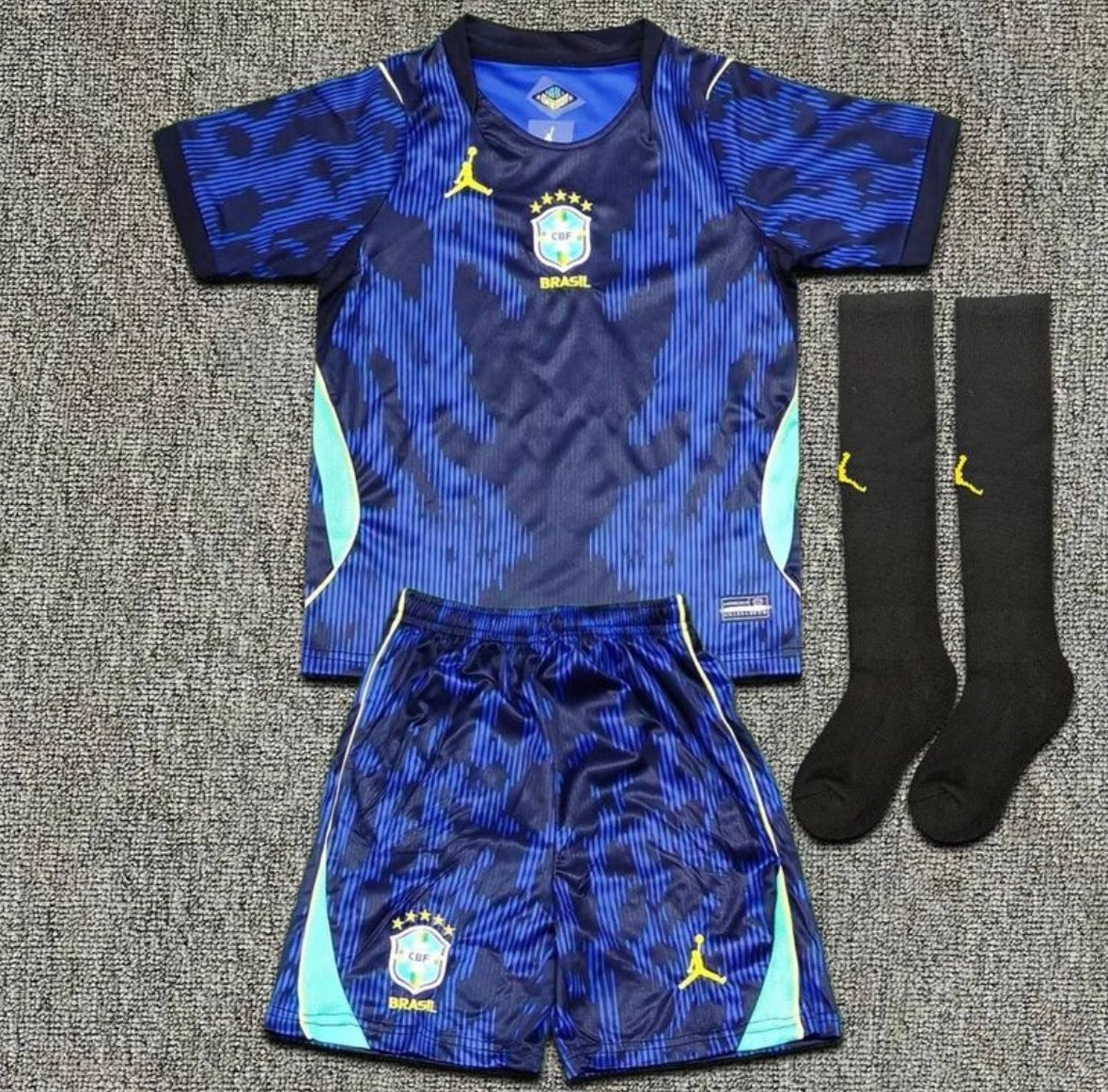 Completo da trasferta Nike Jordan del Brasile