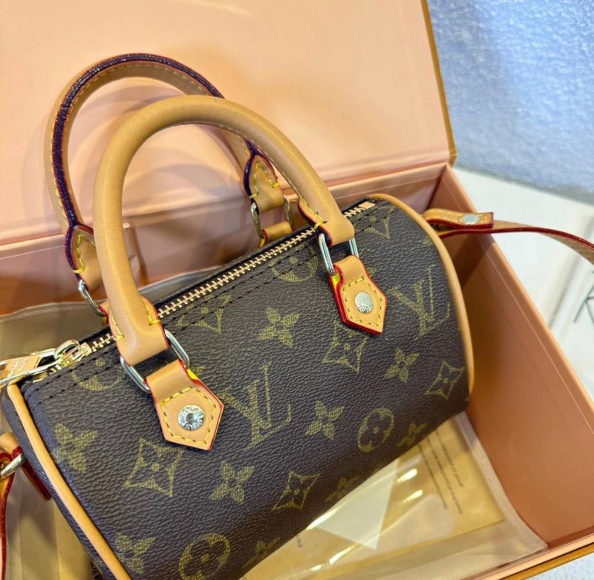 Borsetta Louis Vuitton Nano Speedy 1
